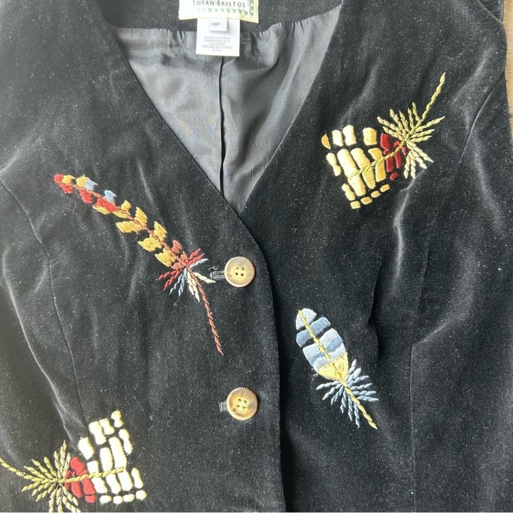 Vintage 90s Susan Bristol Embroidered Velvet Waistcoat Vest - Picture 5 of 11